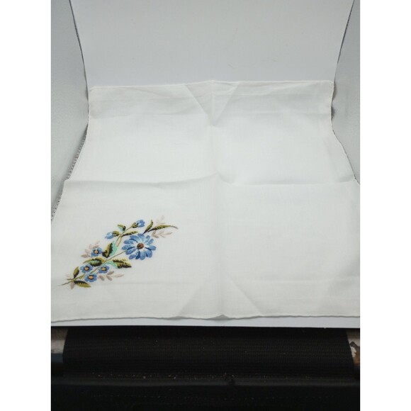 Set 2 NOS Womens Vintage Hand Embroidered 100% Sheer Cotton Handkerchiefs RARE - Picture 9 of 9